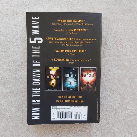 THE 5TH WAVE post-apocalyptic sci-fi paperback book🛸 - Picture 3 of 3